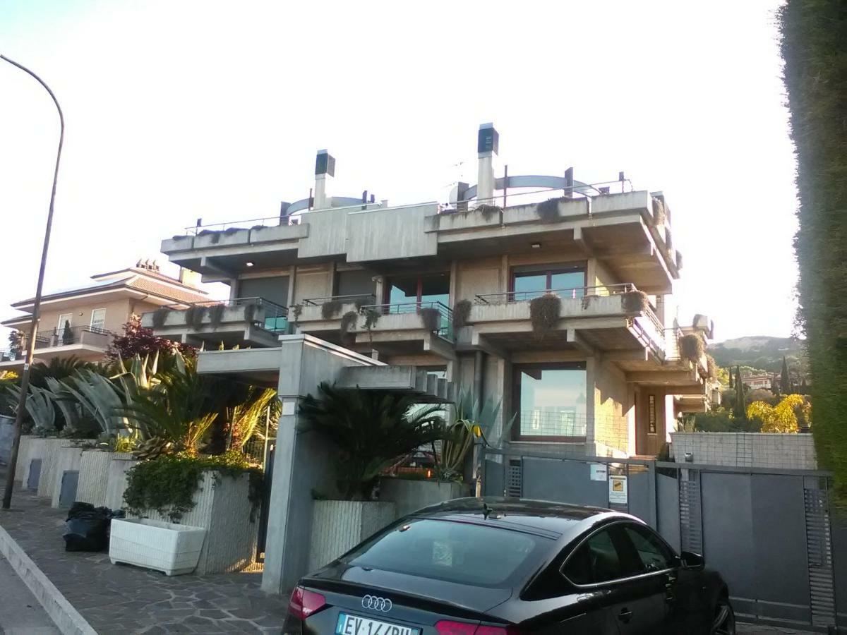 Villa Angela San Benedetto del Tronto Bagian luar foto
