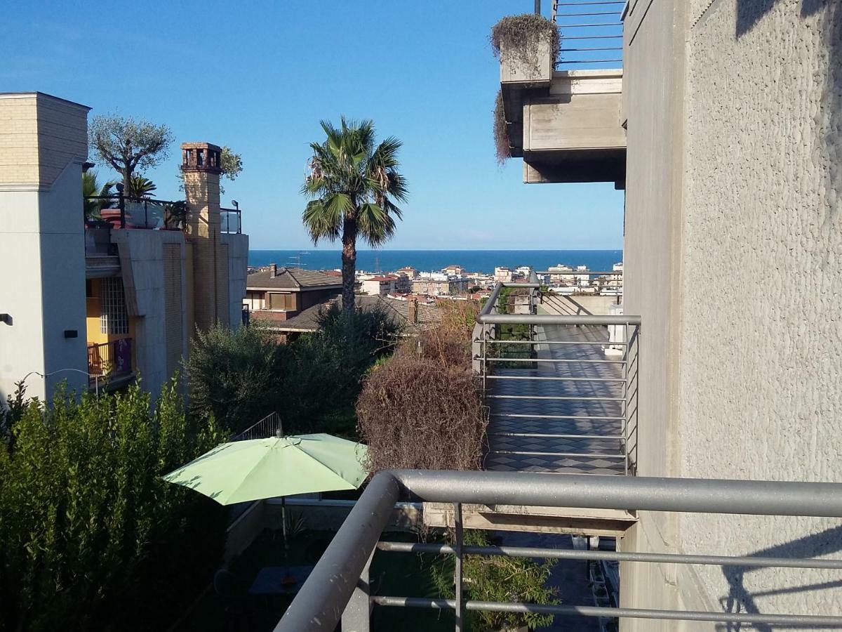 Villa Angela San Benedetto del Tronto Bagian luar foto